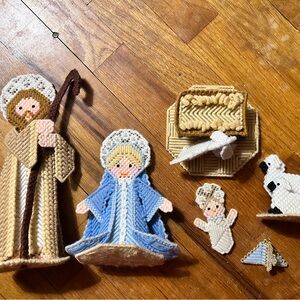 Vintage 5 Piece Handcrafted Needlepoint Nativity Scene Set in Blue and Tan